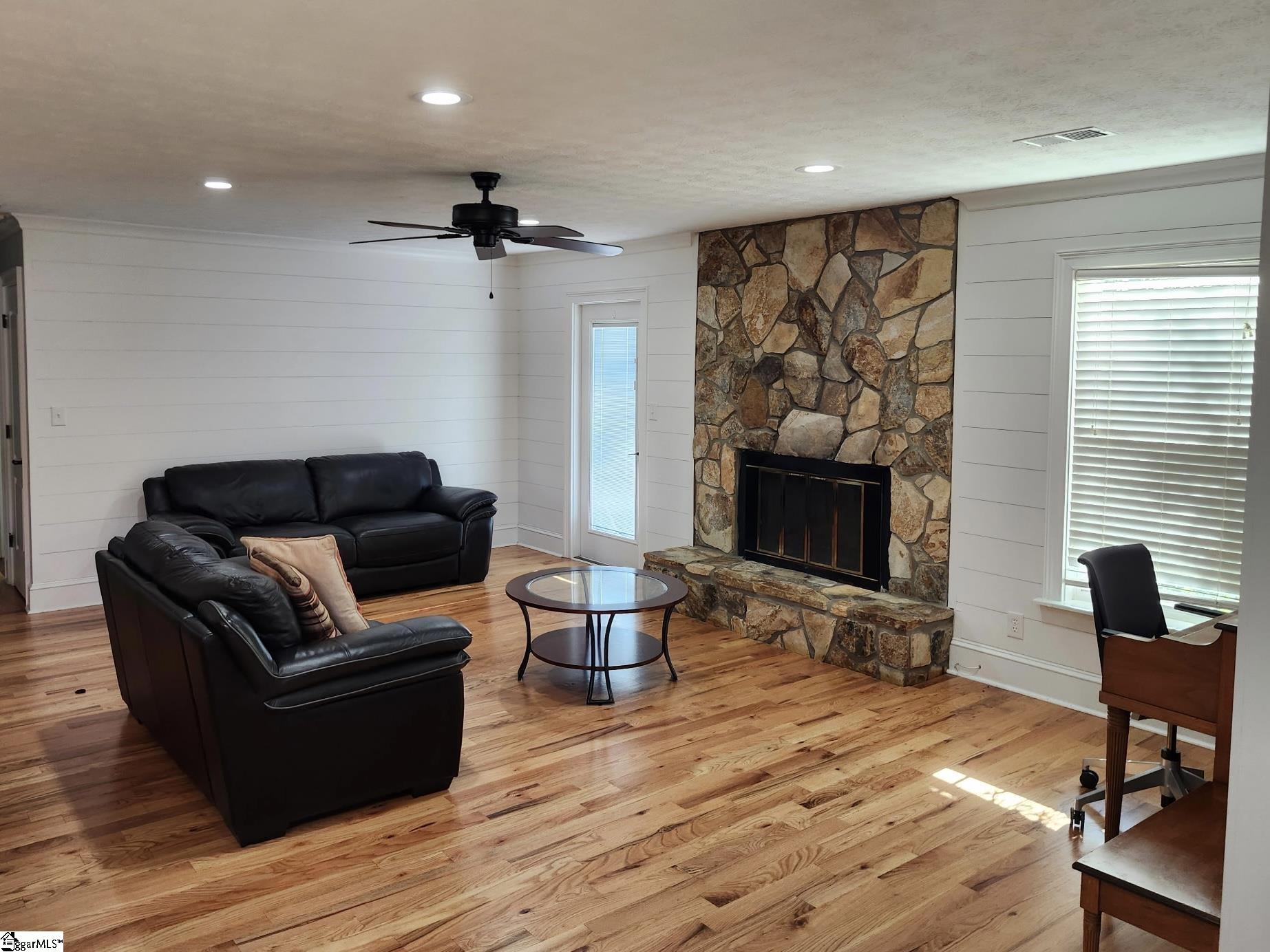 337 East Celestial Drive Greer, SC 29651 - Photo 7 of 17