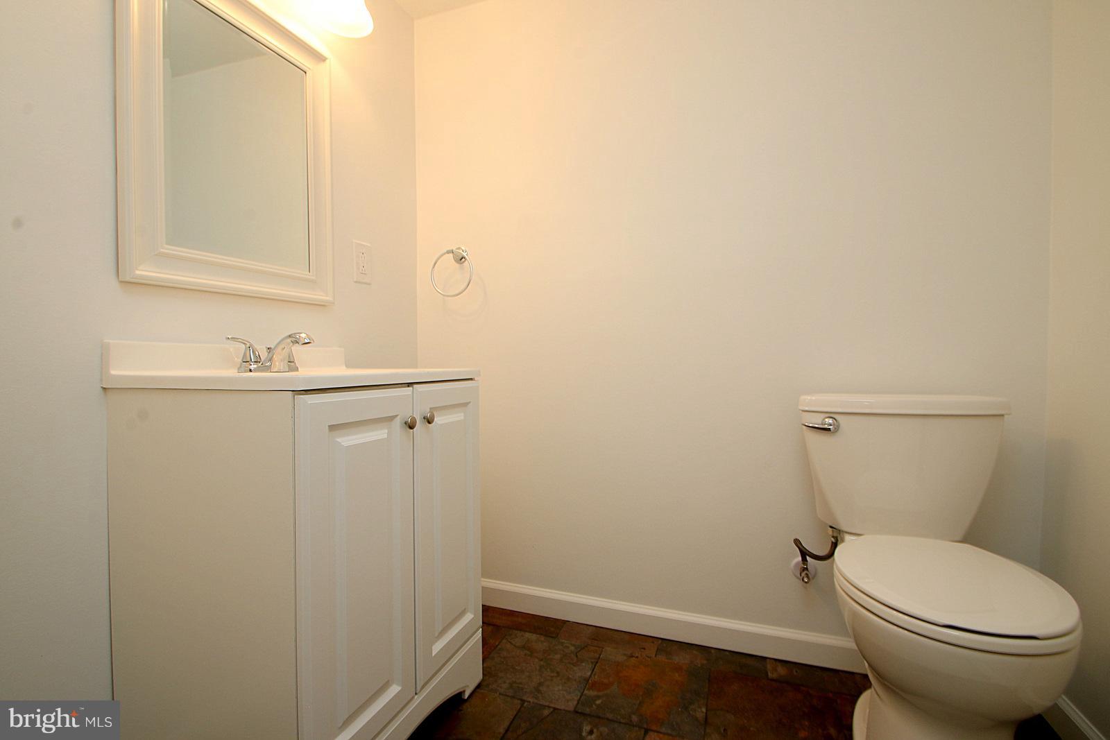 8079 Wallace Road Dundalk, MD 21222 - Photo 16 of 30 Bath