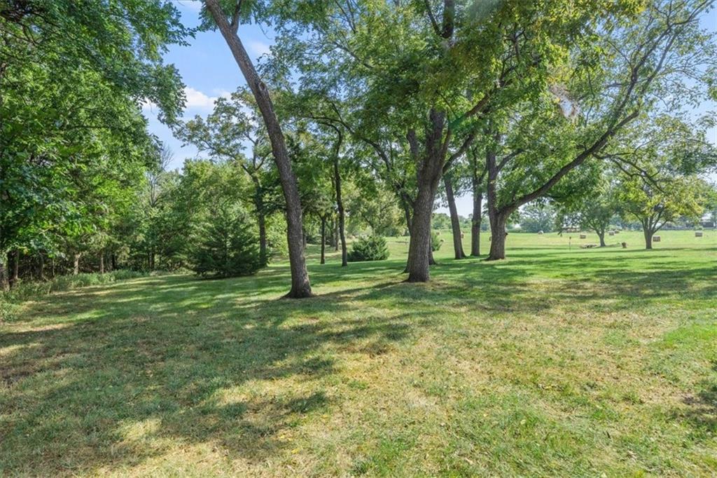 23776 Clare Road Paola, KS 66071 - Photo 31 of 39 Gallery Image 31