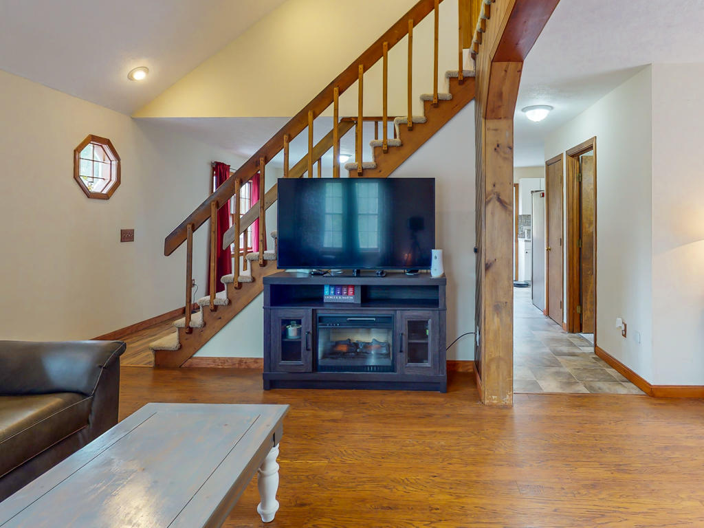 137 Marsh Road Sabattus, ME 04280 - Photo 6 of 36 137MarshRd08