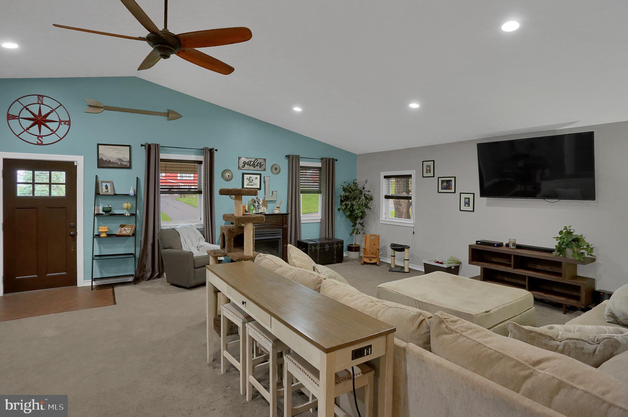 516 Aberdeen Road Elizabethtown, PA 17022 - Photo 13 of 51 Gallery Image 13
