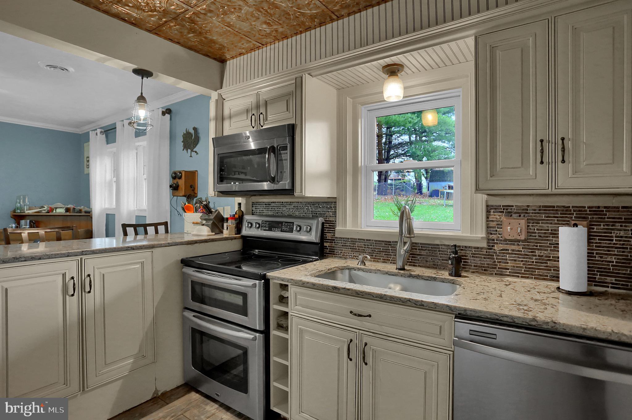 516 Aberdeen Road Elizabethtown, PA 17022 - Photo 19 of 51 Gallery Image 19
