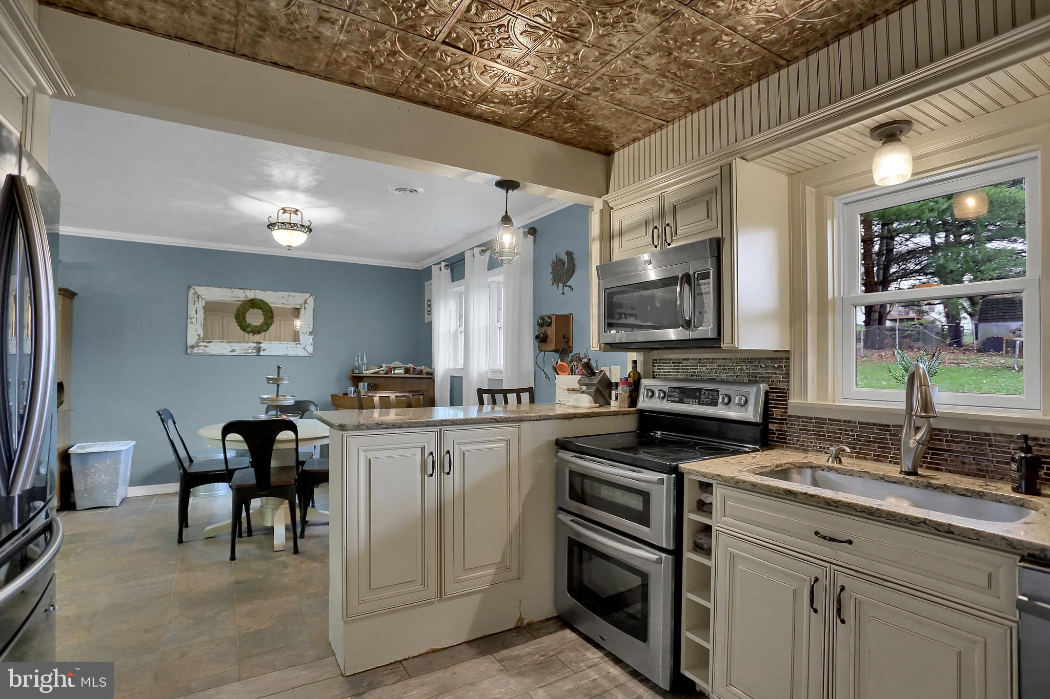 516 Aberdeen Road Elizabethtown, PA 17022 - Photo 23 of 51 Gallery Image 23