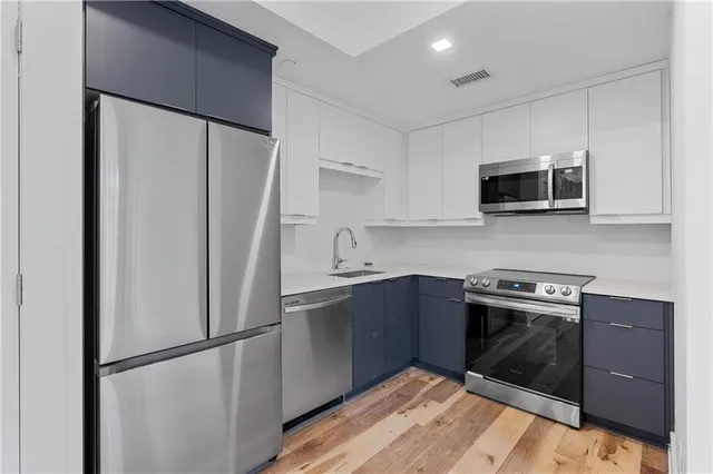 $1,450 | 2909 Peachtree Street Northeast, Unit 106, Atlanta, GA 30305