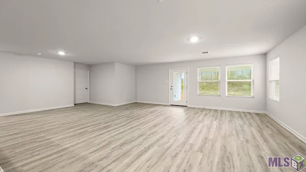 $273,900 | 5410 Gallantry Court, Baker, LA 70714