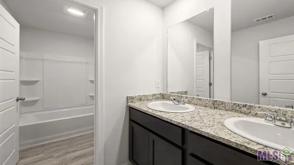 $273,900 | 5410 Gallantry Court, Baker, LA 70714