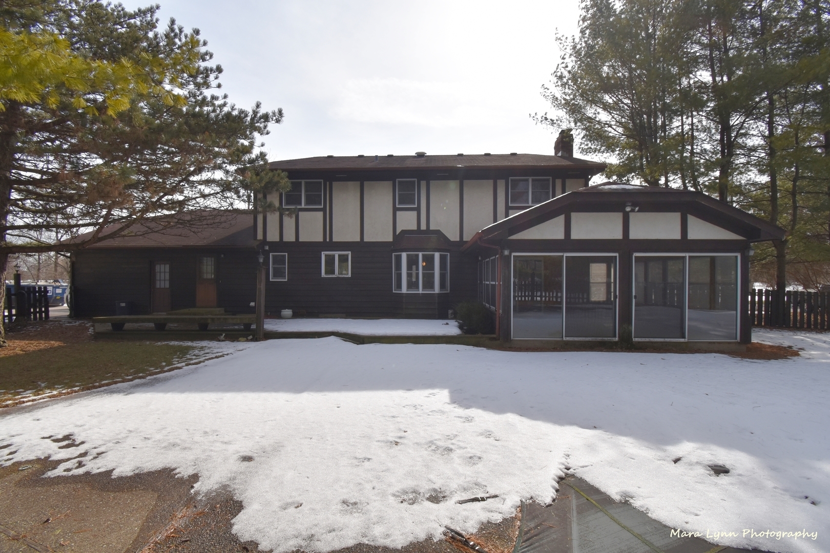 36W818 Oak Road St. Charles, IL 60175 - Photo 41 of 46 a view of a house with a yard covered in snow