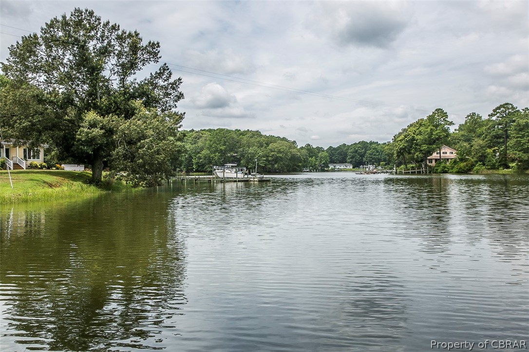 7330 Creekview Road Gloucester, VA 23061 - Photo 3 of 41 Gallery Image 3