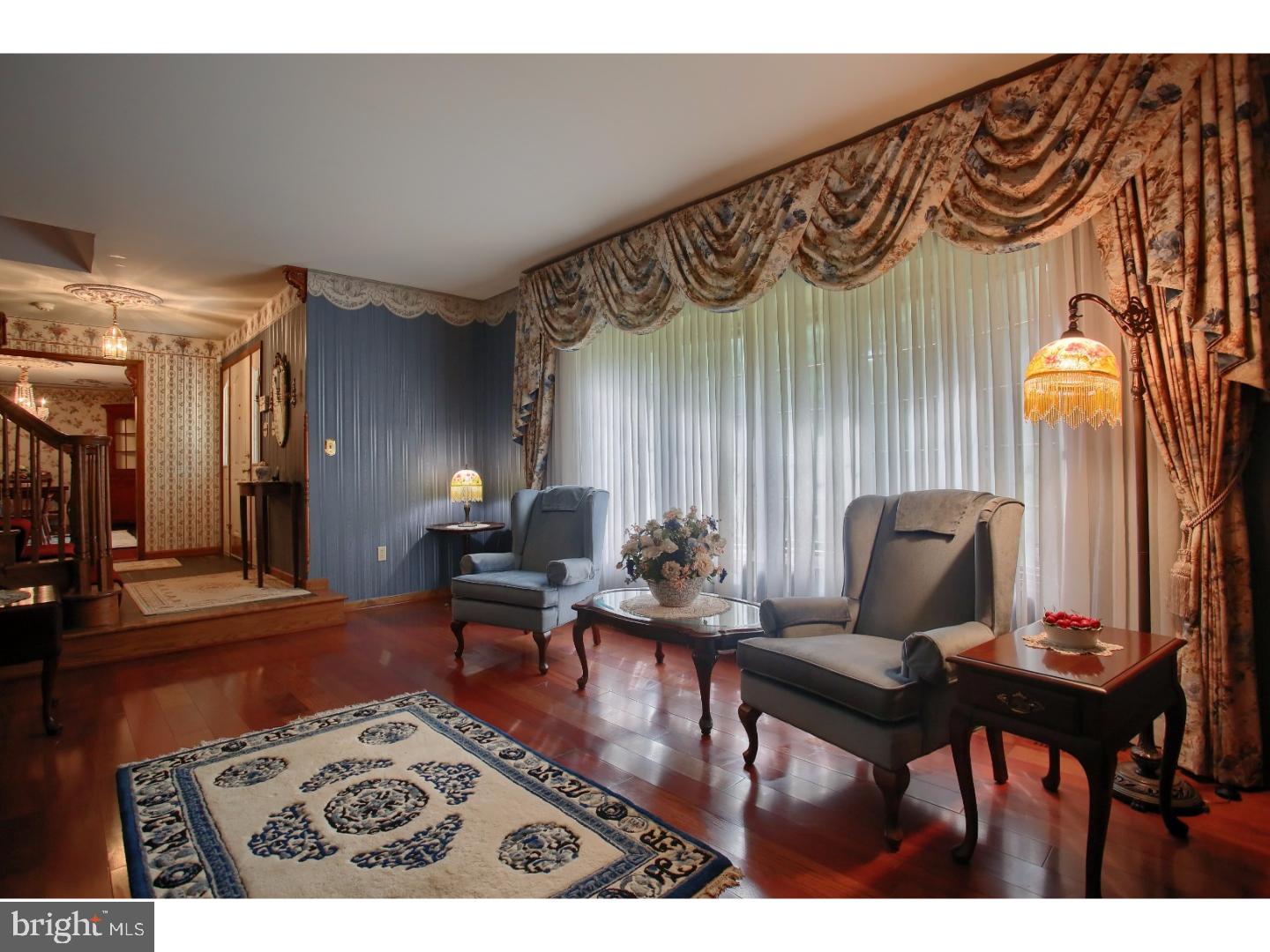 650 Pineland Road Birdsboro, PA 19508 - Photo 7 of 25 Living Room