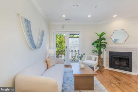 $559,900 | 1116 C Street Northeast, Unit 202, Washington, DC 20002