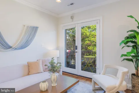 $559,900 | 1116 C Street Northeast, Unit 202, Washington, DC 20002