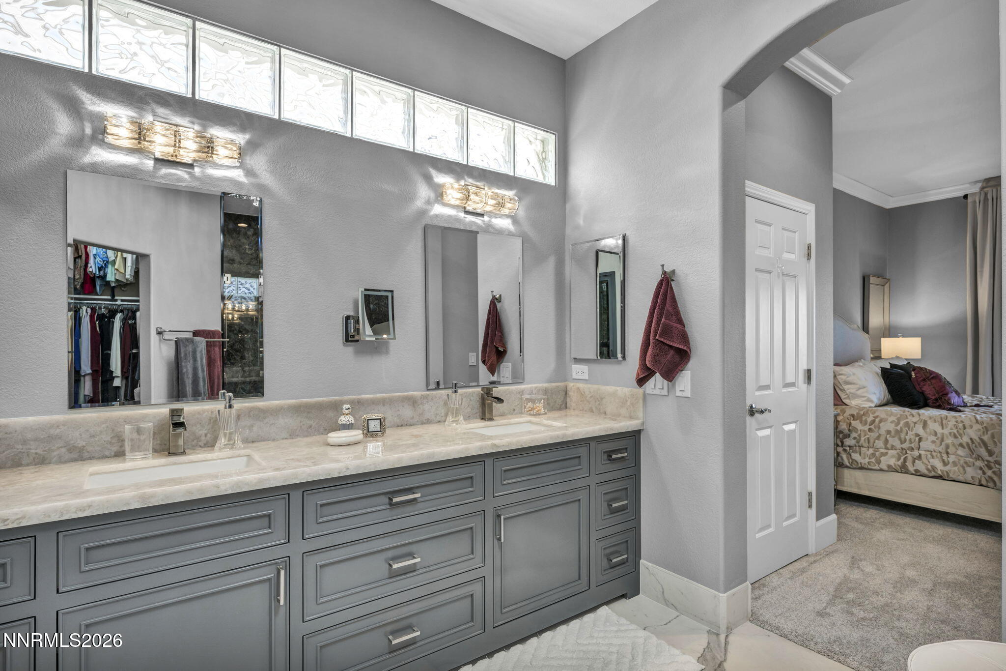 4530 Tosco Drive Reno, NV 89509 - Photo 15 of 32 62.primary bath