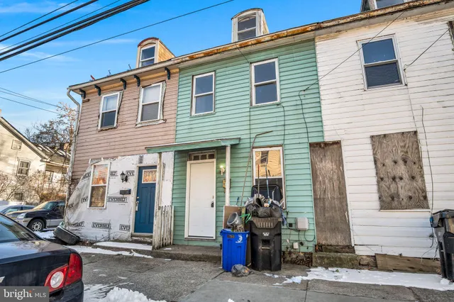 $89,900 | 1251 Bailey Street, Harrisburg, PA 17103