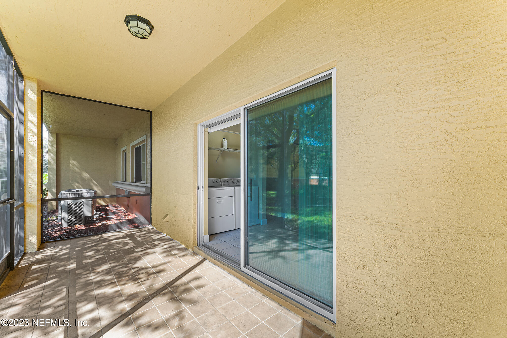 9745 Touchton Road, Unit 2003 Jacksonville, FL 32246 - Photo 25 of 34 a very nice looking room with a large window