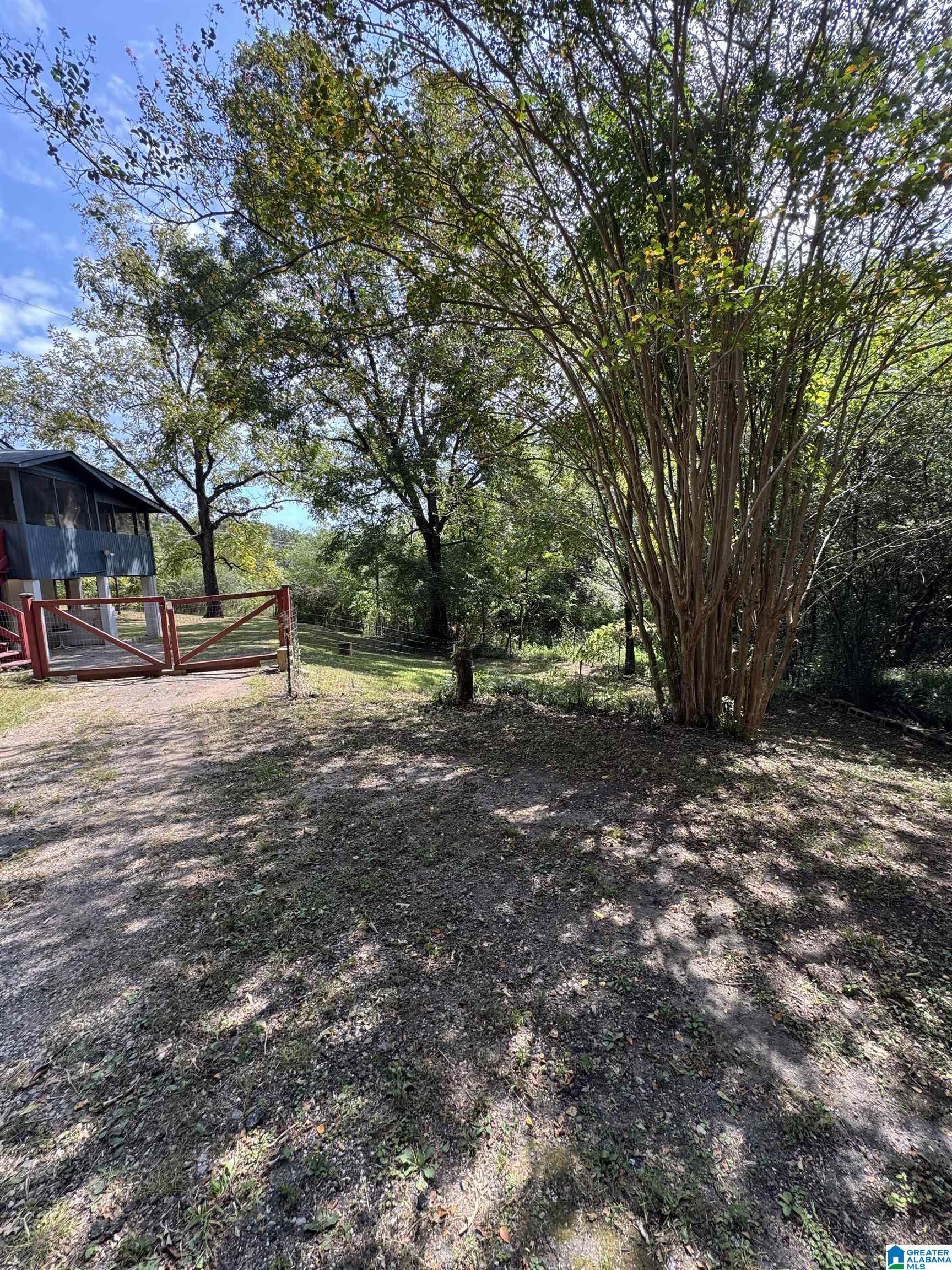 2011 Mountain View Road Birmingham, AL 35210 - Photo 13 of 45