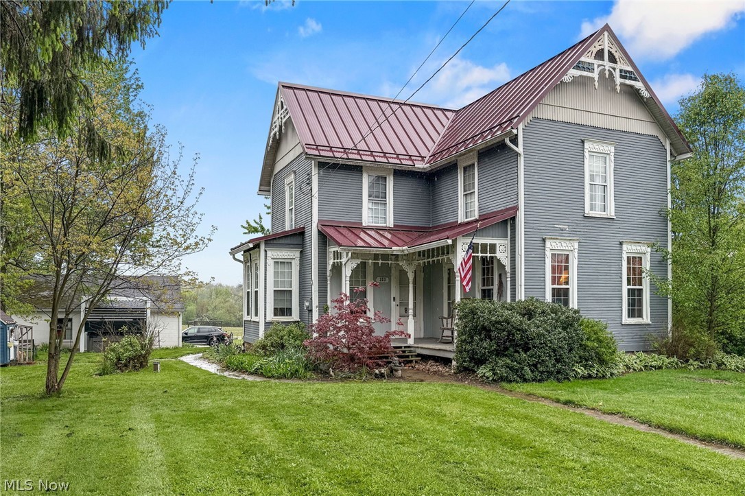 323 Seville Road Wadsworth, OH 44281 - Photo 1 of 33