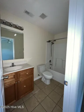 $1,200 | 106 Laib Lane, Unit 2, Sneads Ferry, NC 28460