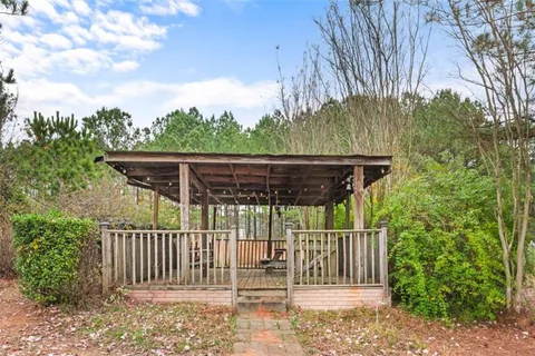 $565,000 | 168 Elders Mill Estates Drive, Senoia, GA 30276