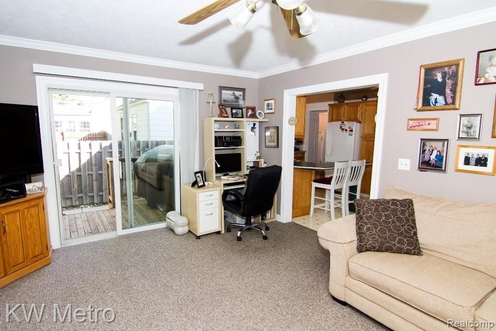 2420 Princeton Road Berkley, MI 48072 - Photo 5 of 22 IMG_0416.jpg