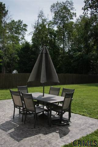 22 Cordell Road Colonie, NY 12304 - Photo 12 of 15 Photo 12