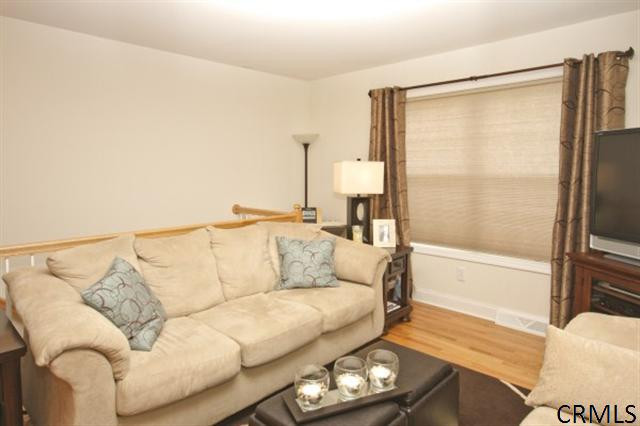 22 Cordell Road Colonie, NY 12304 - Photo 7 of 15 Photo 7