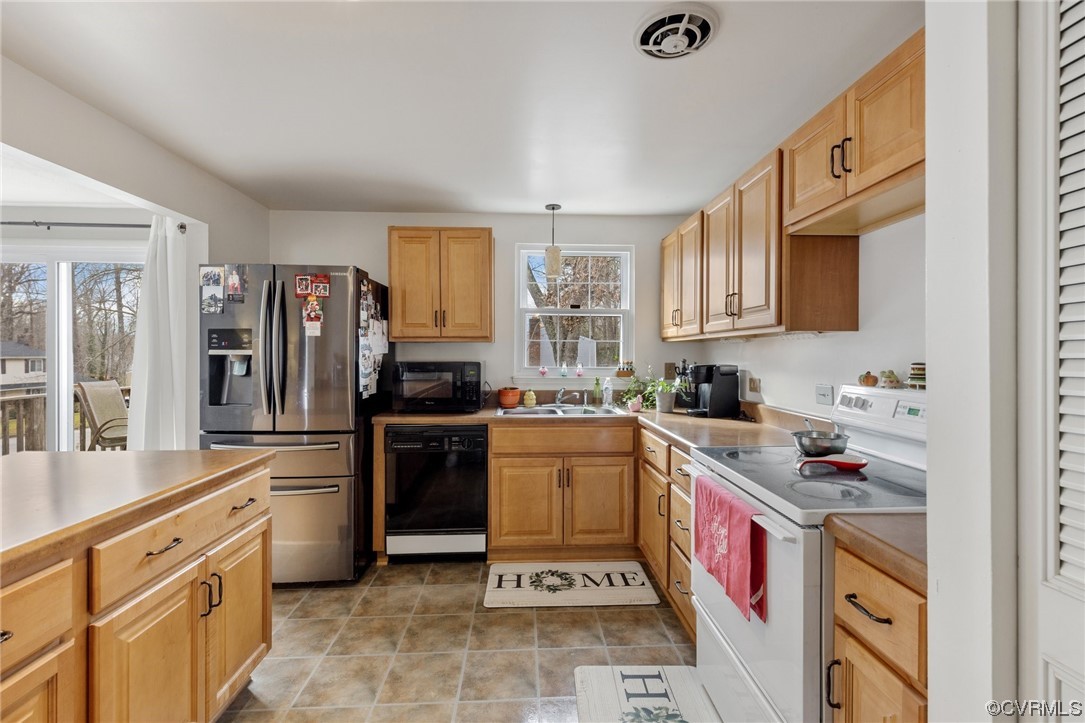 9001 Resaca Road Chesterfield, VA 23236 - Photo 3 of 15 Gallery Image 3