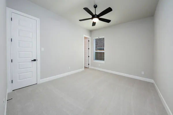 $489,900 | 1910 June Lk Lane, Iowa Colony, TX 77583