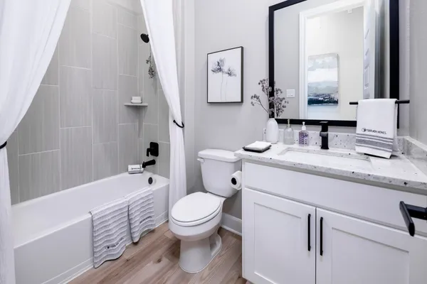 $489,900 | 1910 June Lk Lane, Iowa Colony, TX 77583