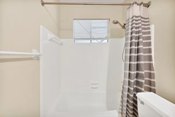 $1,750 | 10026 Kirkglen Drive, Houston, TX 77089