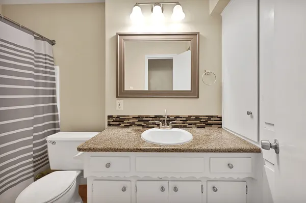 $1,750 | 10026 Kirkglen Drive, Houston, TX 77089