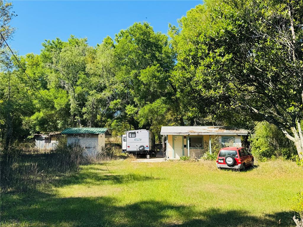 11340 Bessie Dix Road Seffner, FL 33584 - Photo 9 of 16