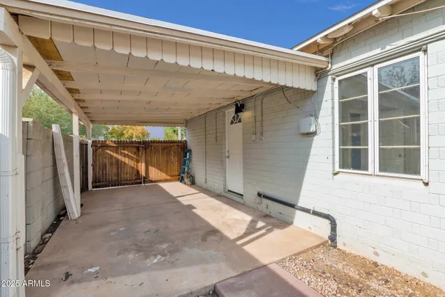 $1,950 | 3015 North 17th Avenue, Phoenix, AZ 85015