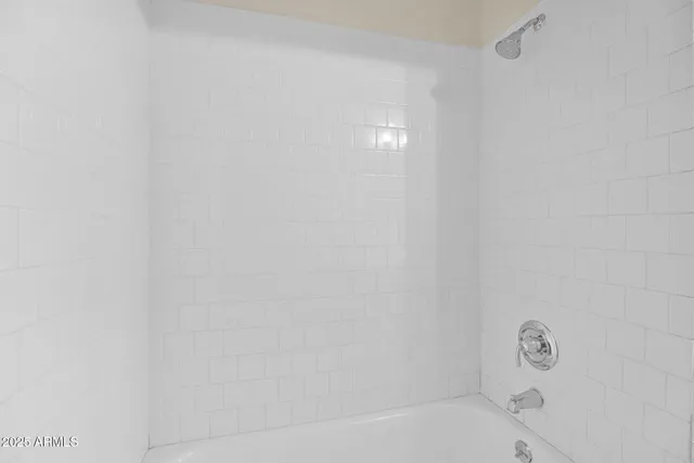 $1,950 | 3015 North 17th Avenue, Phoenix, AZ 85015