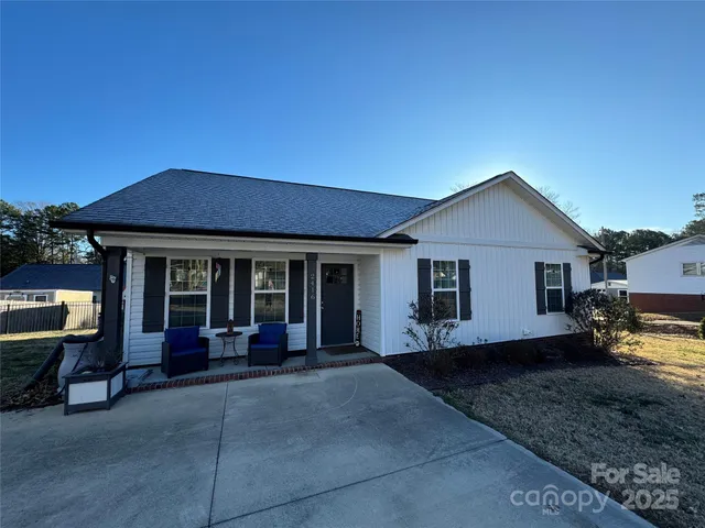 $309,900 | 2416 Brookmeade Drive, Albemarle, NC 28001