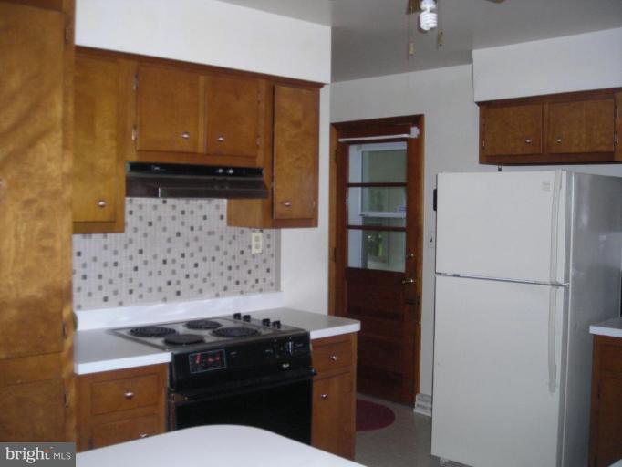 813 Reckord Road Fallston, MD 21047 - Photo 12 of 17 Kitchen #2