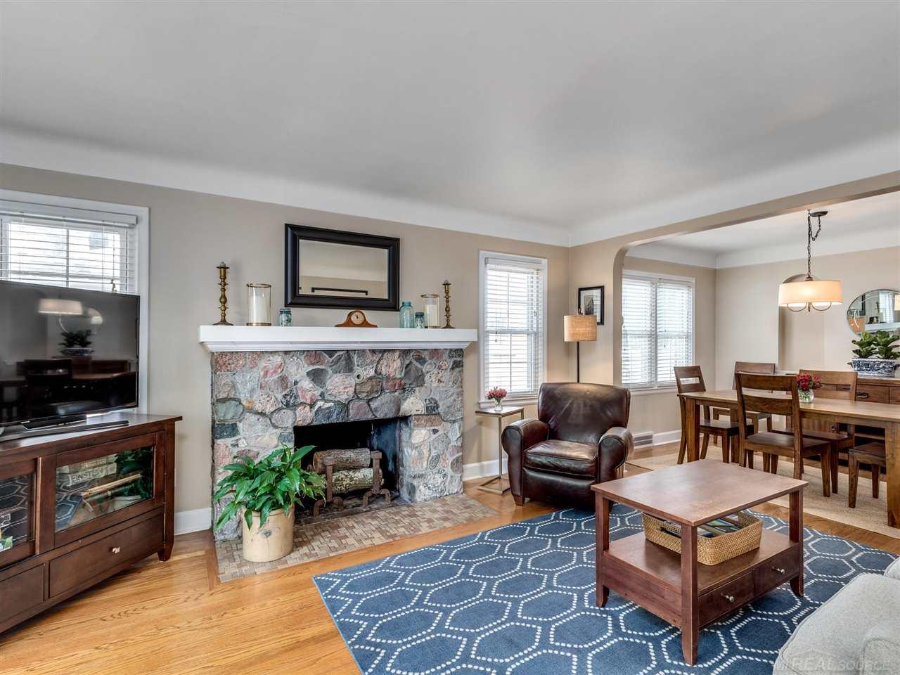 262 Ridgemont Road Grosse Pointe Farms, MI 48236 - Photo 6 of 25