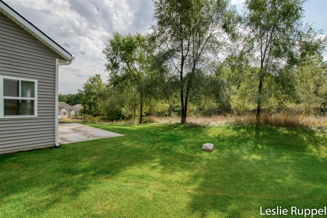 1520 Center Hill Road, Unit 2 Lowell, MI 49331 - Photo 27 of 32 Gallery Image 27