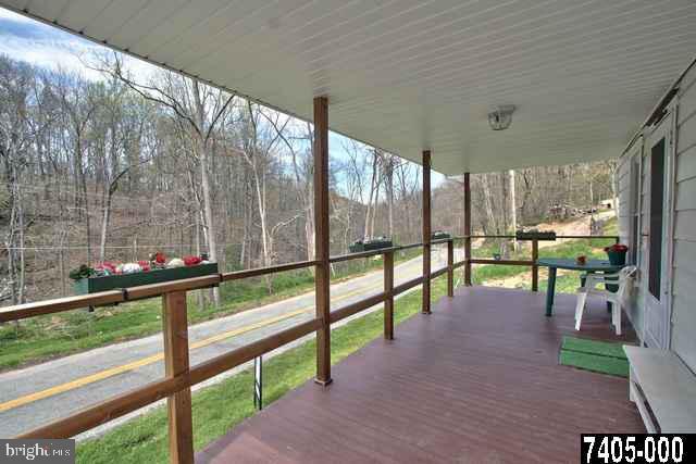 15275 Laurel Road Felton, PA 17322 - Photo 19 of 25 Gallery Image 19