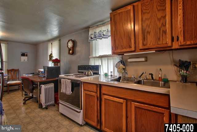 15275 Laurel Road Felton, PA 17322 - Photo 3 of 25 Gallery Image 3