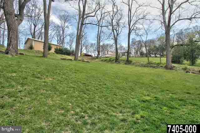 15275 Laurel Road Felton, PA 17322 - Photo 24 of 25 Gallery Image 24