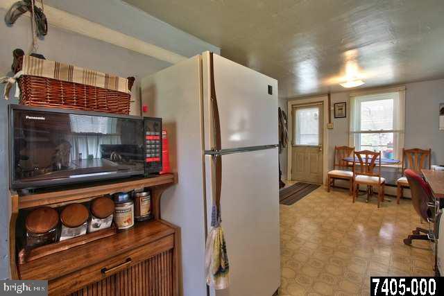 15275 Laurel Road Felton, PA 17322 - Photo 4 of 25 Gallery Image 4