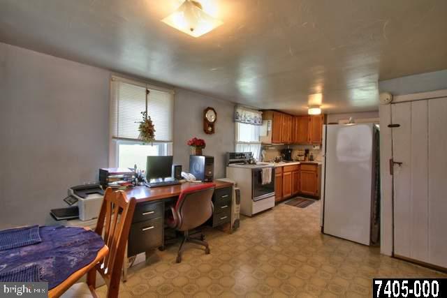 15275 Laurel Road Felton, PA 17322 - Photo 6 of 25 Gallery Image 6