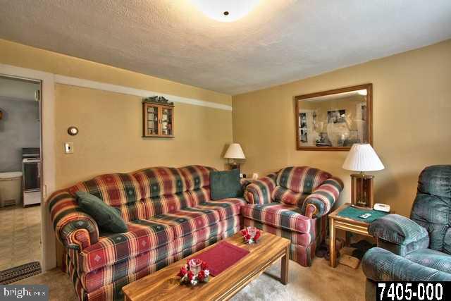 15275 Laurel Road Felton, PA 17322 - Photo 9 of 25 Gallery Image 9