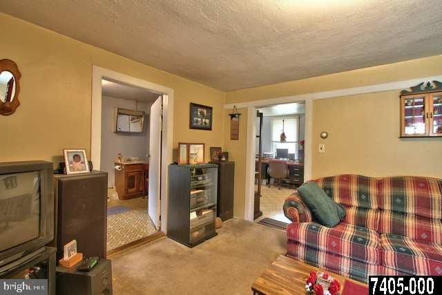 15275 Laurel Road Felton, PA 17322 - Photo 10 of 25 Gallery Image 10