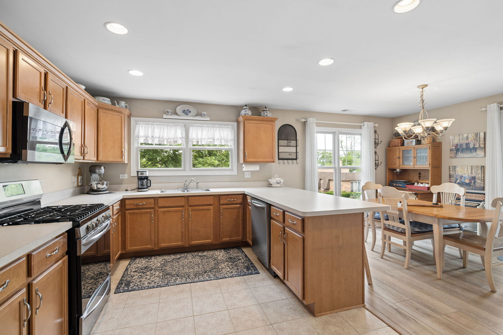 10937 Front Street, Unit 2B Mokena, IL 60448 - Photo 7 of 22