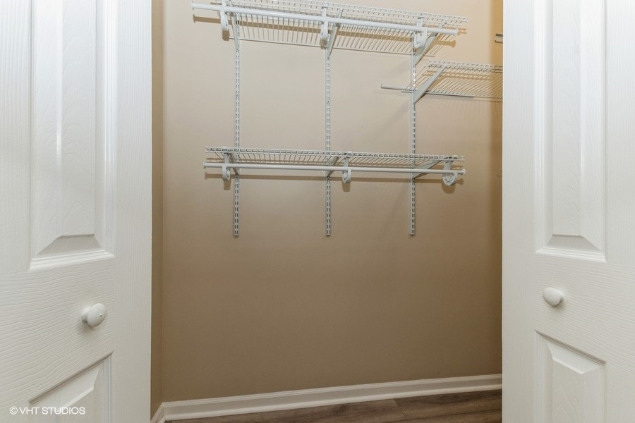 11933 South Pulaski Road, Unit 3 Alsip, IL 60803 - Photo 7 of 9 a view of small space