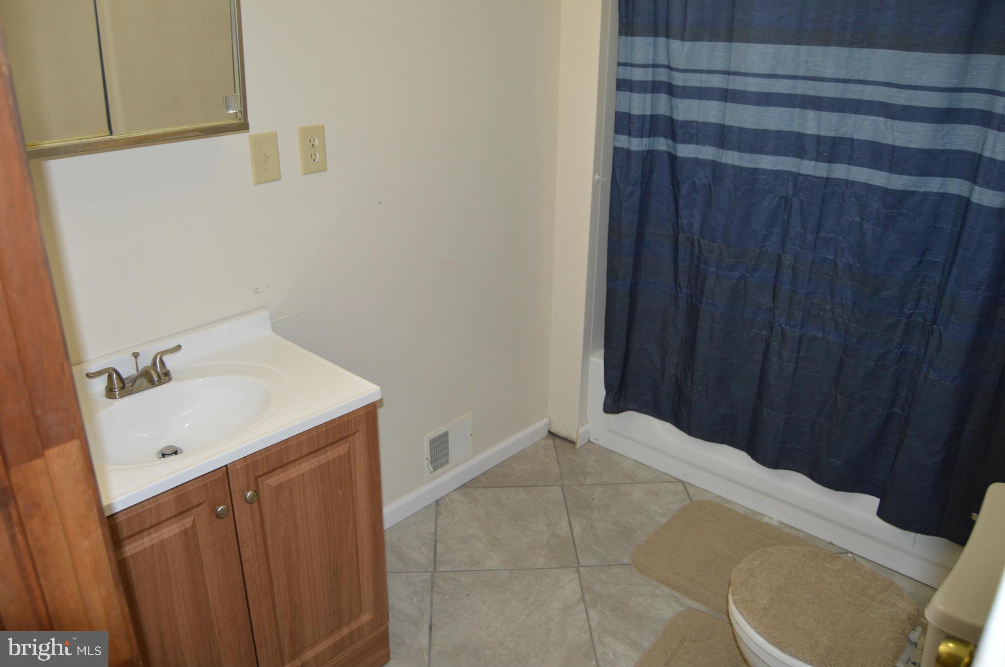 63 Alexis Drive Ranson, WV 25438 - Photo 15 of 26 Bath
