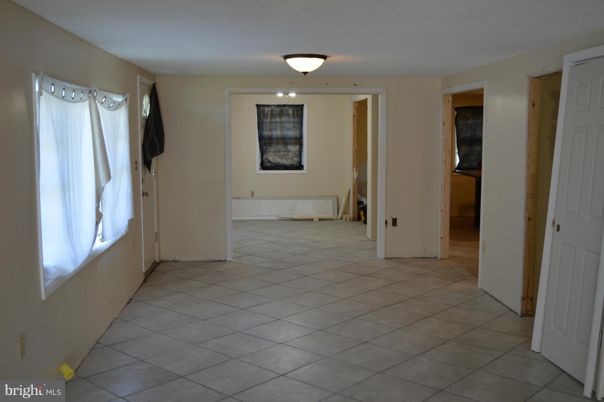 63 Alexis Drive Ranson, WV 25438 - Photo 10 of 26 Living Room