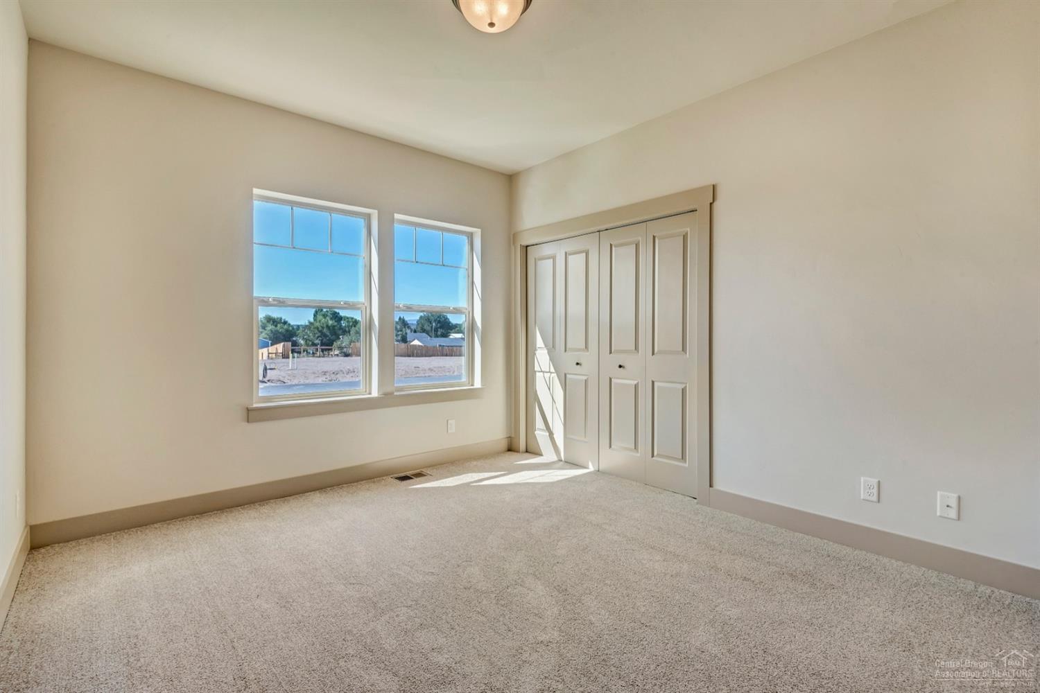 339 Northwest Saddle Ridge Loop Prineville, OR 97754 - Photo 19 of 25 Gallery Image 19