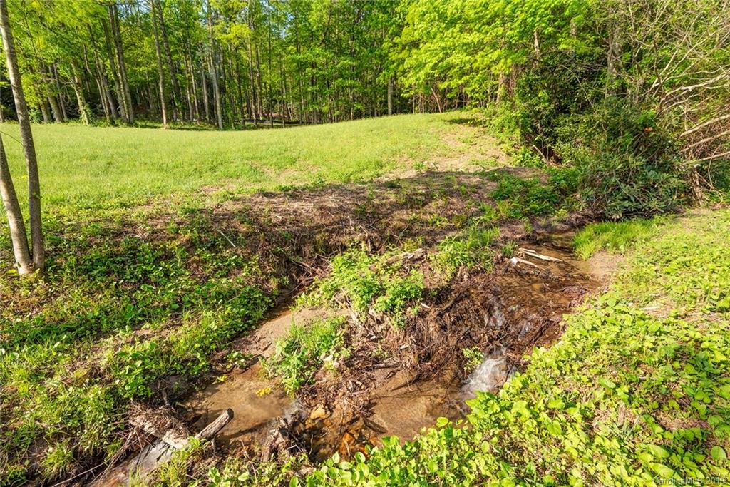 243 Bob Barnwell Road, Unit 2 Fletcher, NC 28732 - Photo 23 of 36 Gallery Image 23